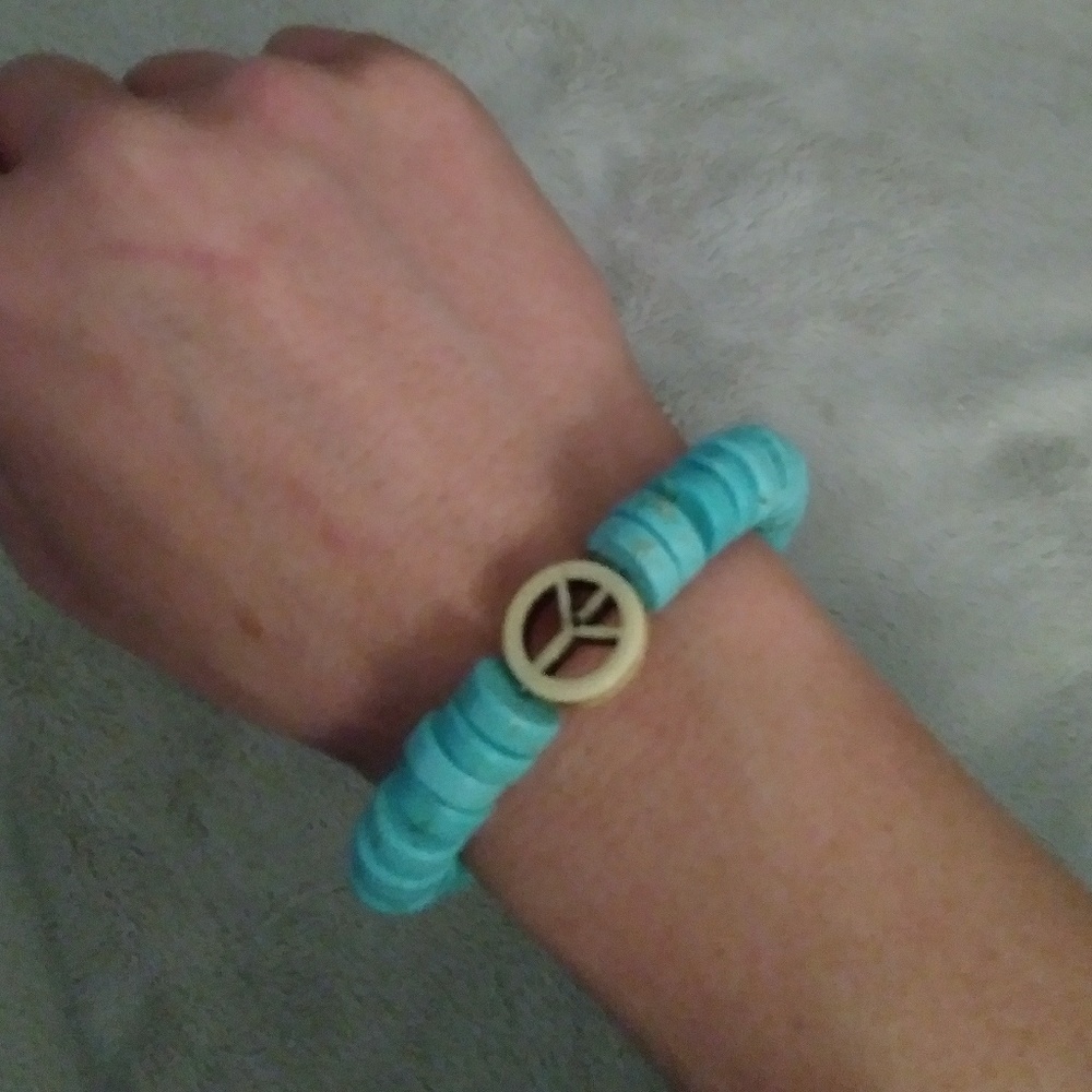 **3 for $9** NWOT Turquoise & Peace Sign Bracelet